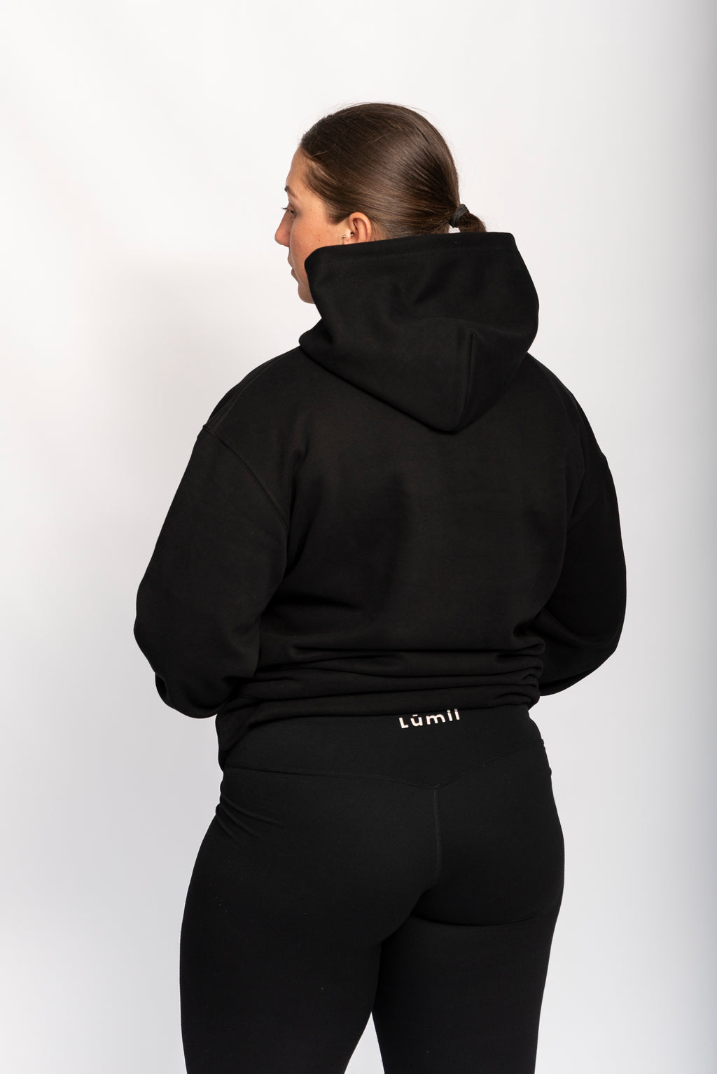 Essential Hoodie - ONYX
